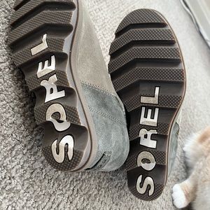 Sorel Suede Wedge Winter Boots
